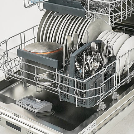 Bosch SHX78CC5UC 800 Series 24" Top Control Dishwasher with CrystalDry™ & 3rd Rack