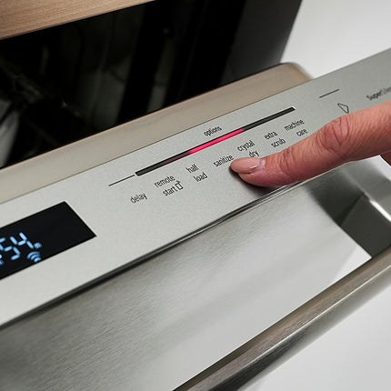 Bosch SHX78CC5UC 800 Series 24" Top Control Dishwasher with CrystalDry™ & 3rd Rack