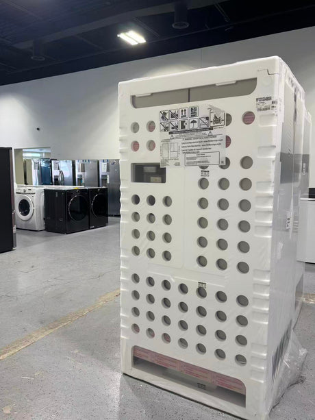 IN BOX! $1250 PICKUP! Samsung 31 Cu. Ft. Extra Large Capacity 3 Door French Door Refrigerator with 4 Types of Ice